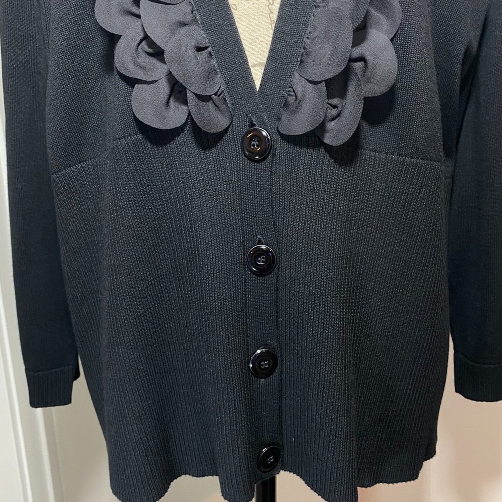 Beautiful Nine West Woman Scallop Petals Cardigan Plus Size 3X Black - Picture 4 of 6